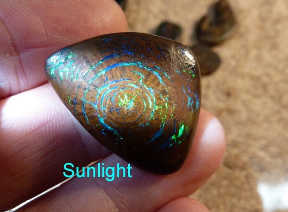 Скапоцен камен од кој ќе ви застане здивот