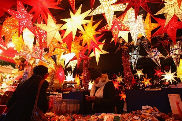 Погледнете ги божиќните декорации ширум светот