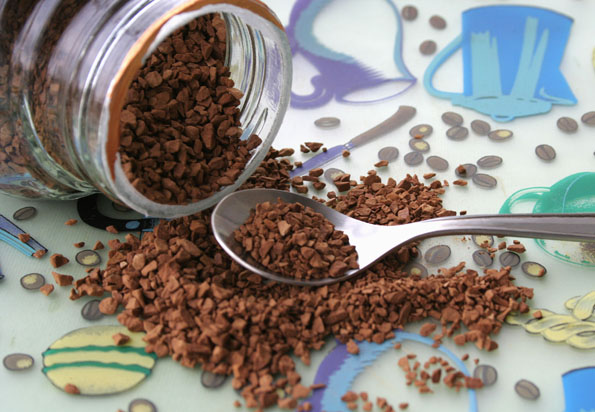 Како со помош на кафе и мед да ја победите кашлицата