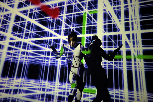 Денс-спектакл со 3Д-мапинг во „Експо центар“