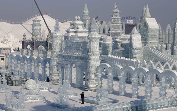 Магичниот фестивал на снегот и мразот во кинескиот град Харбин