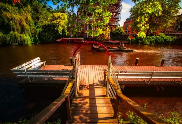 Пат околу светот низ живописни фотографии