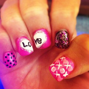 Љубовен маникир – 40 идеи за Денот на вљубените