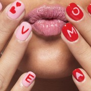 Љубовен маникир – 40 идеи за Денот на вљубените