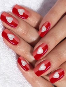 Љубовен маникир – 40 идеи за Денот на вљубените