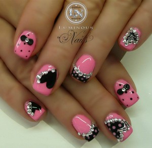 Љубовен маникир – 40 идеи за Денот на вљубените