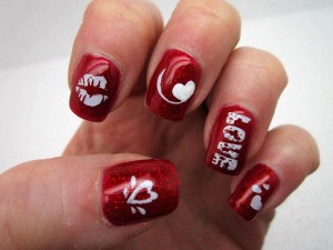 Љубовен маникир – 40 идеи за Денот на вљубените