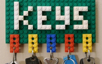 Интересен Лего држач за клучевите во вашиот дом