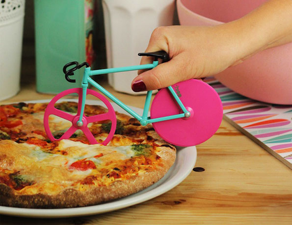 Велосипед кој ја сече вашата пица