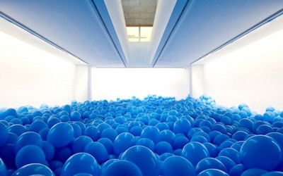 Поучна приказна: Соба полна со балони