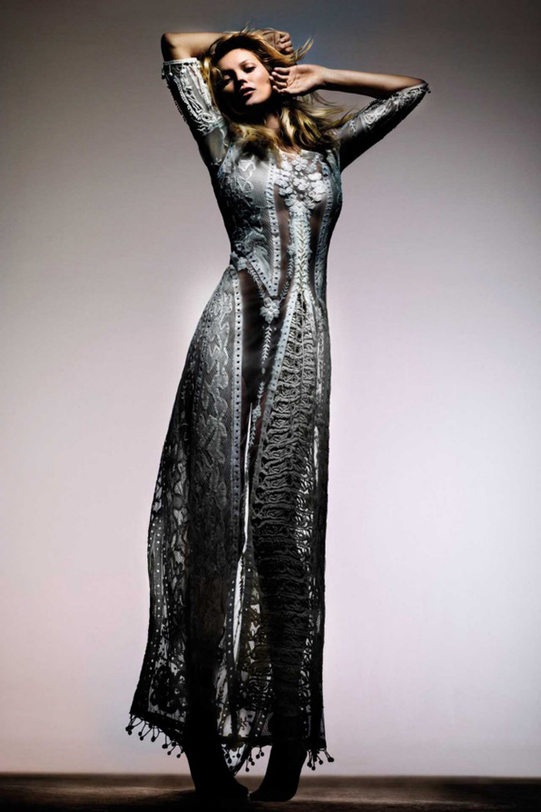Прекрасната Кејт Мос како модел на својата нова колекција