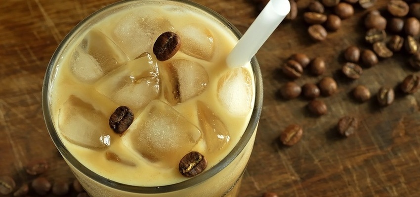 Ледено кафе кое ќе ви помогне да го преживеете летото