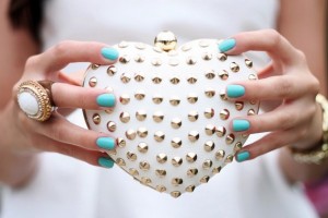 Какви плик чанти најмногу прилегаат на вашиот стил?