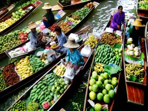 Зелен и Бит пазар во азиски стил