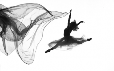 Динамични фотографии ја покажуваат грациозноста на танчерите