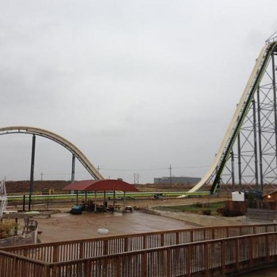 Како изгледа да се пуштите по највисокиот воден тобоган?