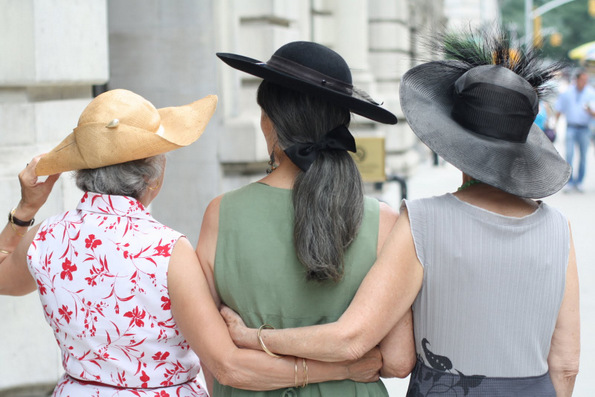 3-7-prijatelki-koi-i-se-potrebni-na-sekoja-zena-kafepauza.mk