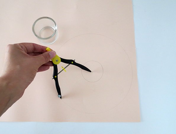 Направете сами: цветни украси за свеќи за пријатен амбиент