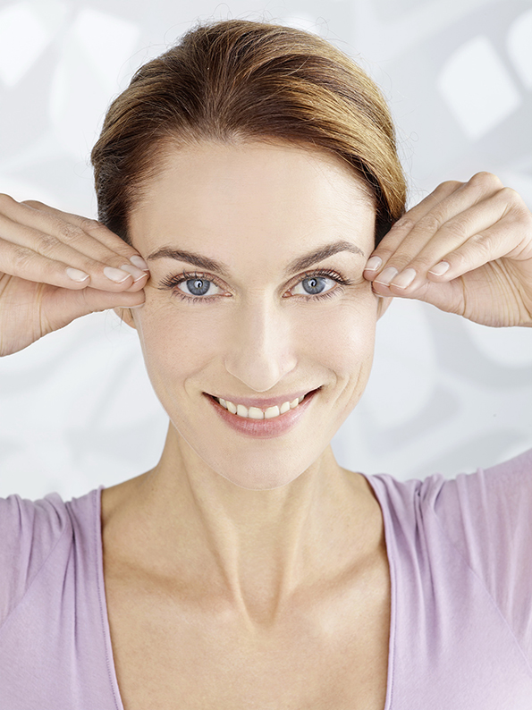 0-eucerin-hijaluronski-filer-dnevna-krema-za-suva-kozha-kafepauza.mk