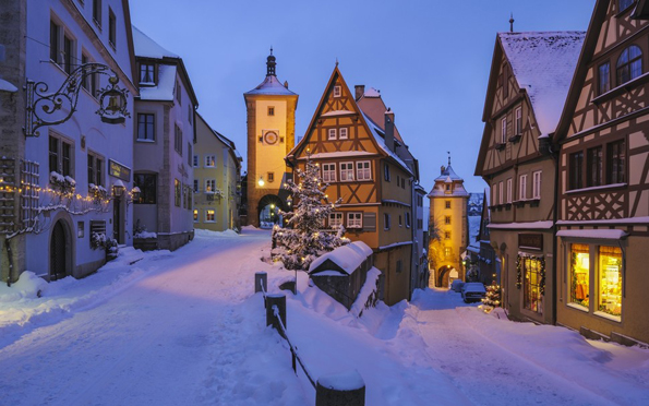 Прекрасни и сликовити зимски градови ширум светот