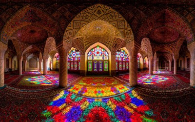 Величествените тавани на џамиите - уметност која хипнотизира