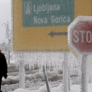 10 дена екстремни временски услови во Словенија резултирале со пејзажи како од бајките