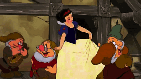 Застрашувачките оригинални приказни на вашите омилени ликови од Дизни