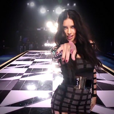 Ангелите од „Victoria's Secret“ во најсекси верзија на „Shake It Off“ од Тејлор Свифт