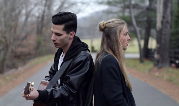 Мешап кавер од 2 песни на Тејлор Свифт со кој и таа самата е опседната (исто како нас!)