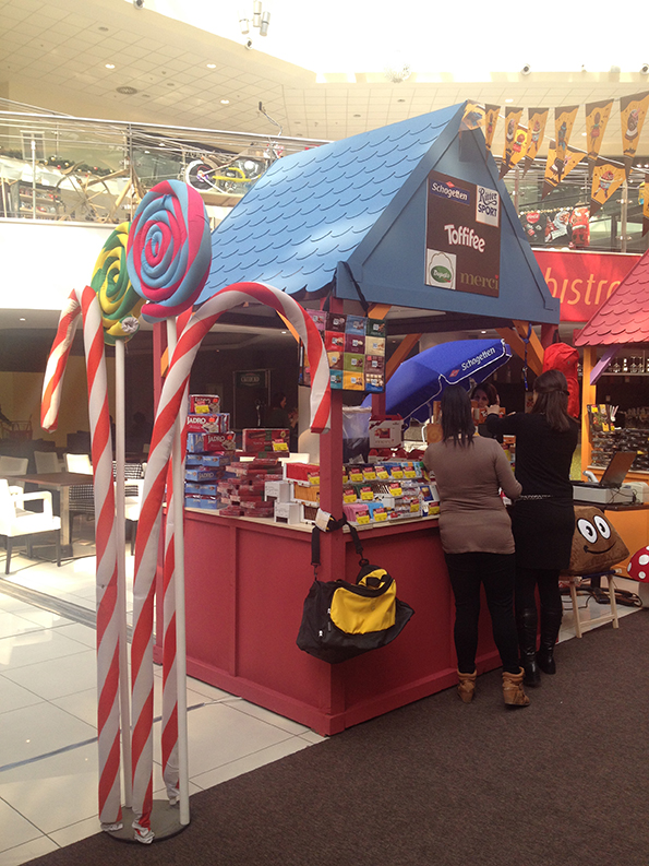 4-chokoladna-zemja-treti-pat-po-red-vo-vero-centarot-kafepauza.mk