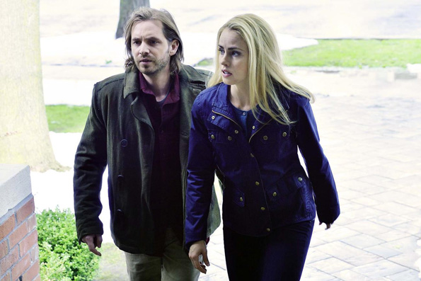 ТВ серија: 12 мајмуни (12 Monkeys)