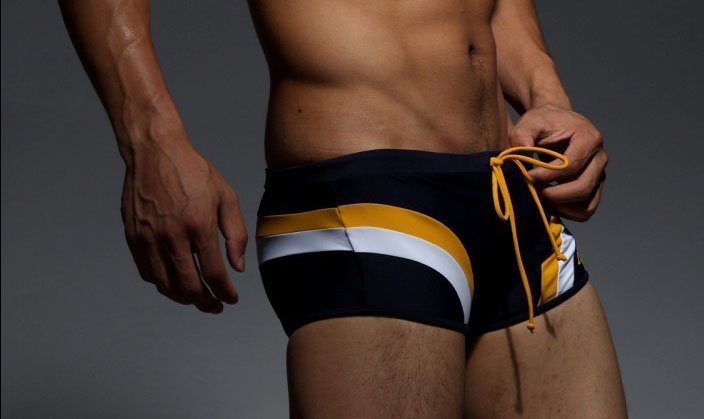 Боксерки или гаќи? Што открива неговата долна облека за него?