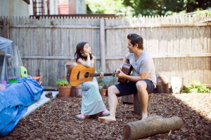 Оваа фотографка има една цел: да ги обедини луѓето со своите фотографии