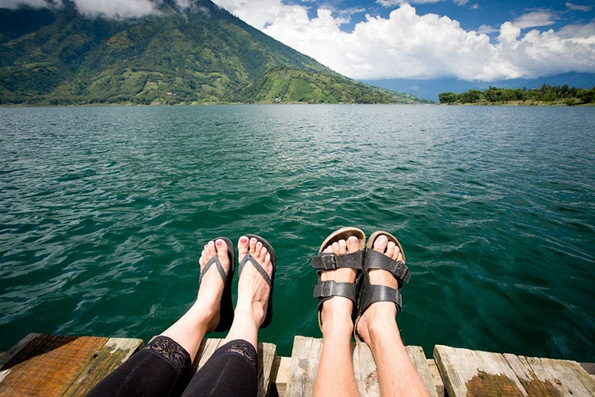 9 причини да патувате со партнерот пред да се земете