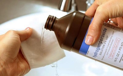 40 можности за употреба на хидроген пероксидот во домашни услови