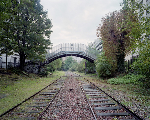 Напуштена железничка линија во Париз која природата ја зема под своја контрола