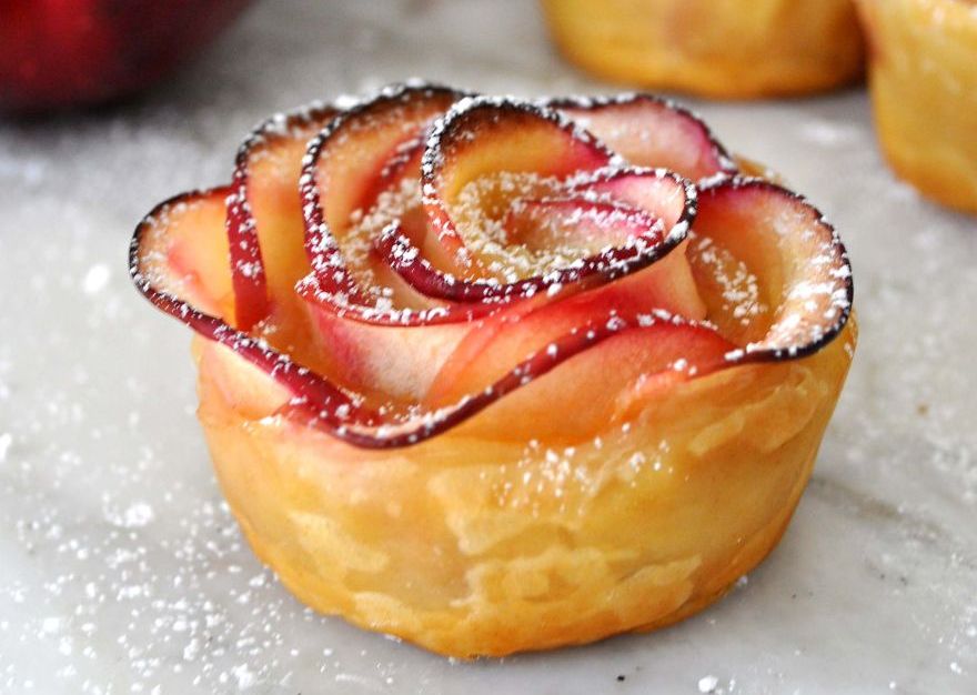 Ружи од јаболка кои се вкусни како што изгледаат