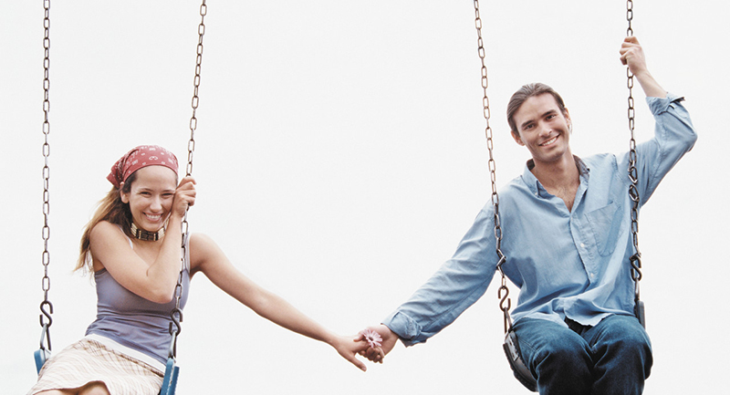 Сте започнале нова врска. Што да очекувате понатаму од секој хороскопски знак?