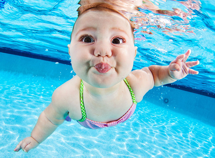 (1) Неодоливи подводни фотографии од слатки бебиња кои нуркаат