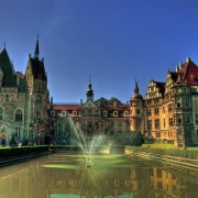 6.moshna-eden-od-najubavite-dvorci-vo-svetot-kafepauza.mk