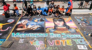 7.ulicite-kako-platno-za-festivalot-za-umetnost-so-kreda-kafepauza.mk