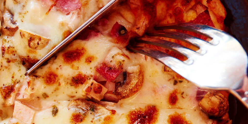 3-test-shto-otkriva-nachinot-na-koj-ja-jadete-vashata-pica-za-vashiot-karakter-kafepauza.mk