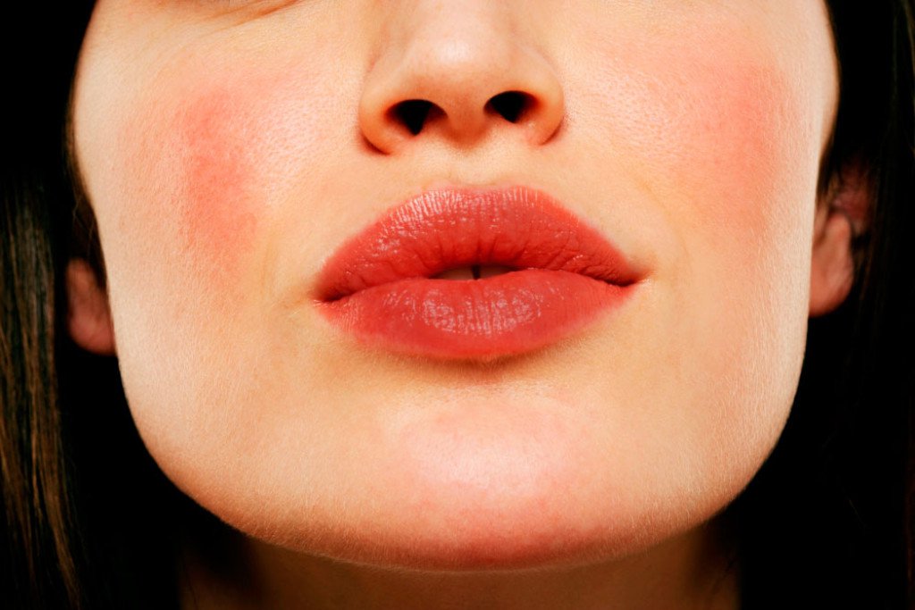 3 чекори до природно големи и црвени усни без употреба на кармин