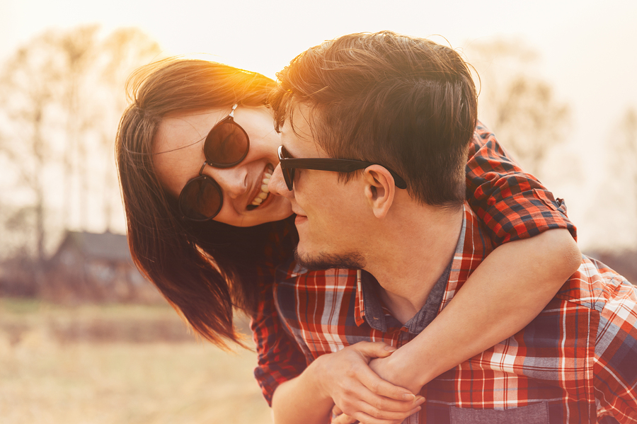 Кои хороскопски знаци се најдобри за љубовна врска?