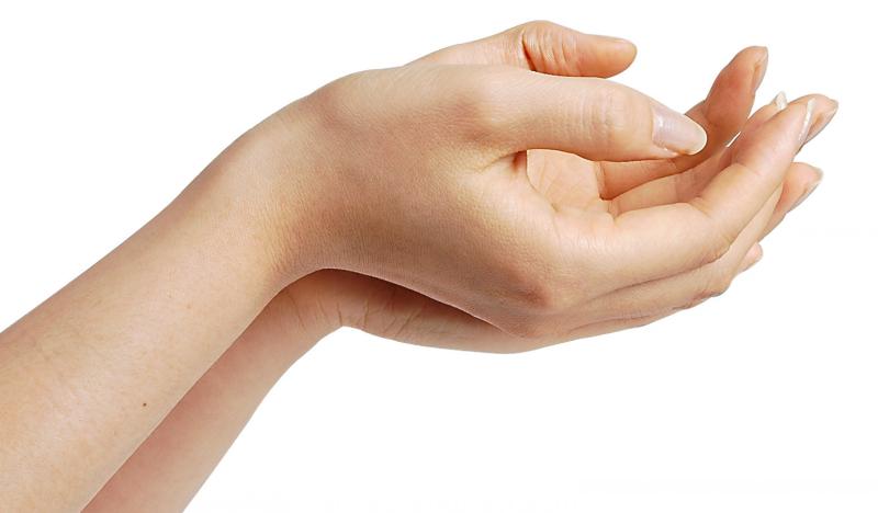 Промени на рацете кои укажуваат на сериозна болест: 5 знаци кои не смеете да ги игнорирате