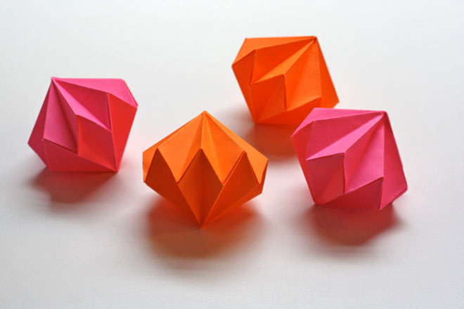 1-unikatno-posebno-originalno-napravete-sami-origami-ukras-vo-oblik-na-dijamant-www.kafepauza.mk_