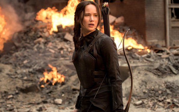 (3) Филм: Игри на гладните: Мокингџеј – втор дел (The Hunger Games: Mockingjay - Part 2)