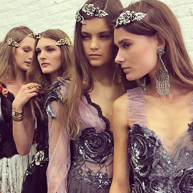 12-kosa-lice-nokti-shto-kje-bide-vo-trend-vo-2016-godina-www.kafepauza.mk_