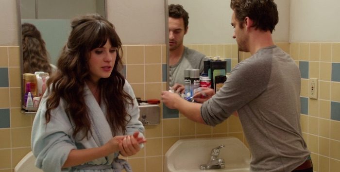 (14) 28 нешта што се случуваат ако сте единствената девојка во вашето друштво