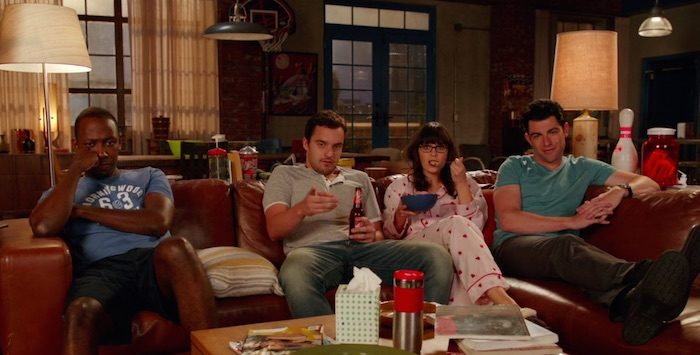 (19) 28 нешта што се случуваат ако сте единствената девојка во вашето друштво